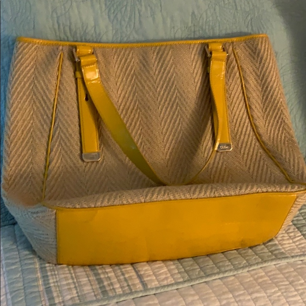 ☀️HP☀️  Straw & Yellow Cole Haan tote